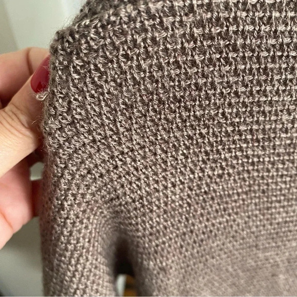 Soft Surrounding Brown Taupe Tunic Ruffle Botton Long Sleeve Sweater Size PL - Picture 8 of 8